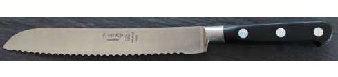 couteau à pain forgé idéale 20cms